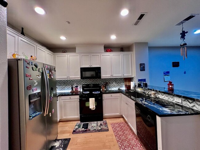 Photo - 2622 Baton Rouge Dr