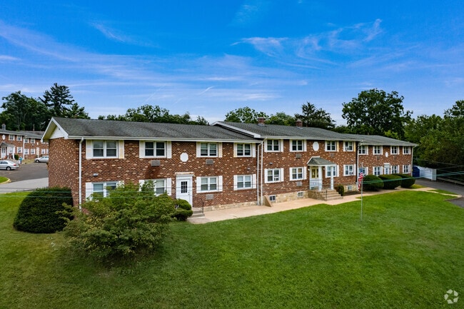 Barry Court Apartments