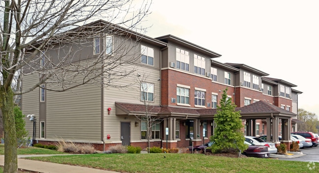 Building Photo - Franklin Meadows Senior Rental
