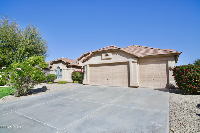 Building Photo - 4683 S Oleander Dr Rental