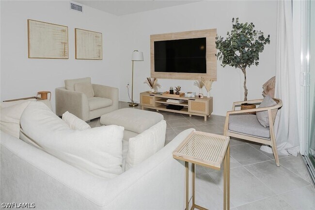 Photo - 5445 Double Eagle Cir Unit 3013