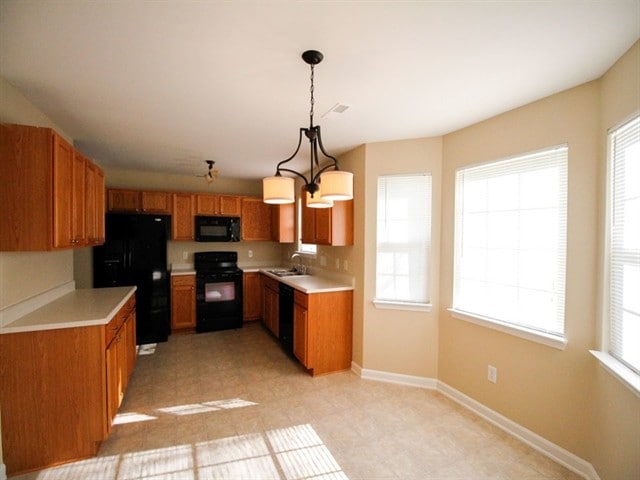 Photo - 1704 Carlyon Ct
