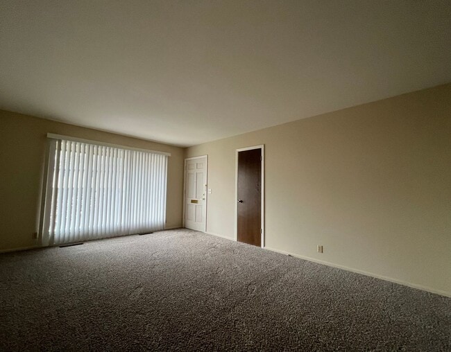 Photo - Midtown Quadplex with Pool- 3 bed, 2 bath