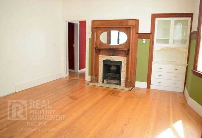 Photo - Spacious 3 Bedroom in Prime Location