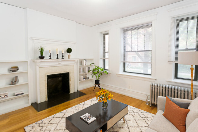 Dining/Living room - 1154-56 E. 56th Street Apartments