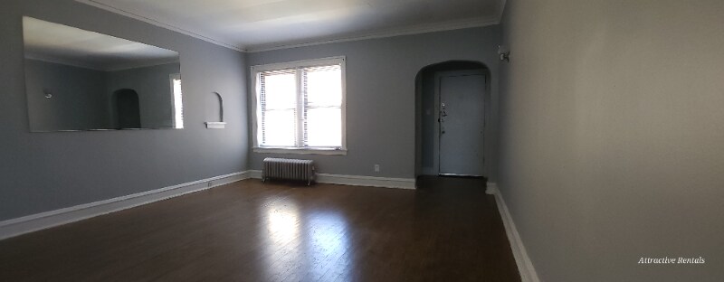 Photo - 8010 S Eberhart Ave