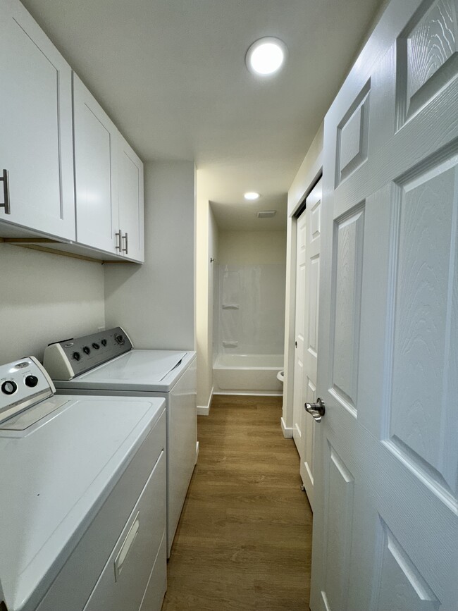 Photo - 4002 S 67th St Apartments
