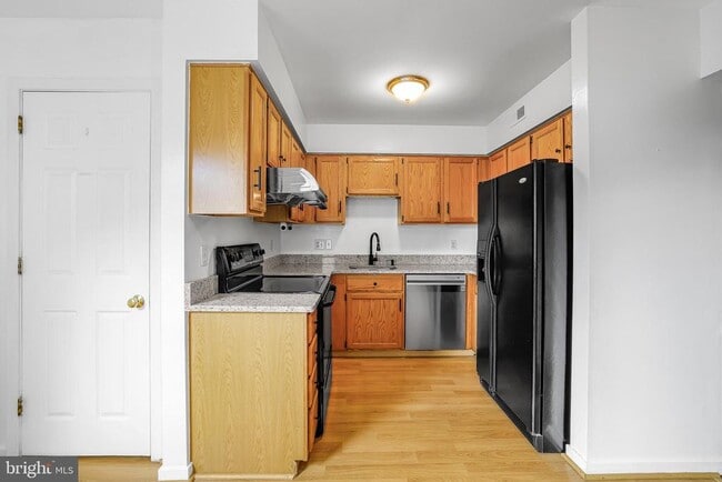 Photo - 363 Chickory Way