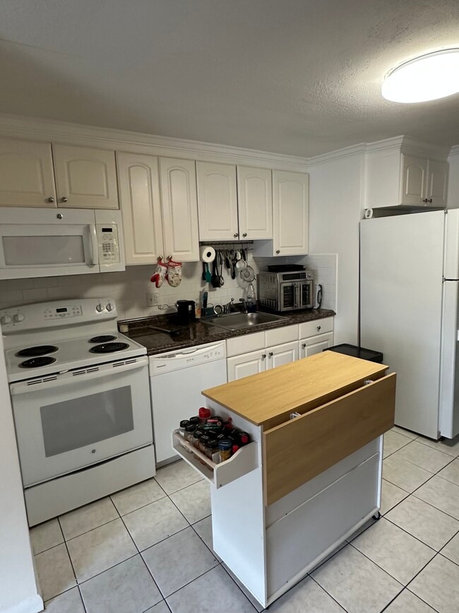 Photo - 16 Westford St Unit 6