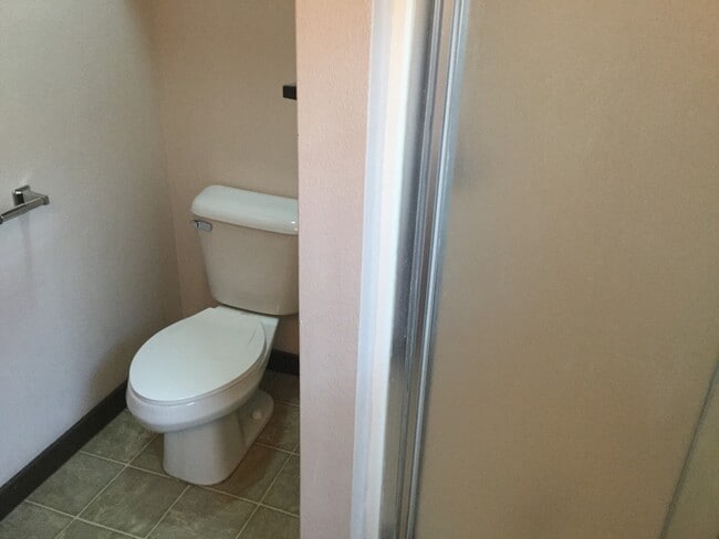 Photo - 1749 N Franklin Pl Unit A upper front