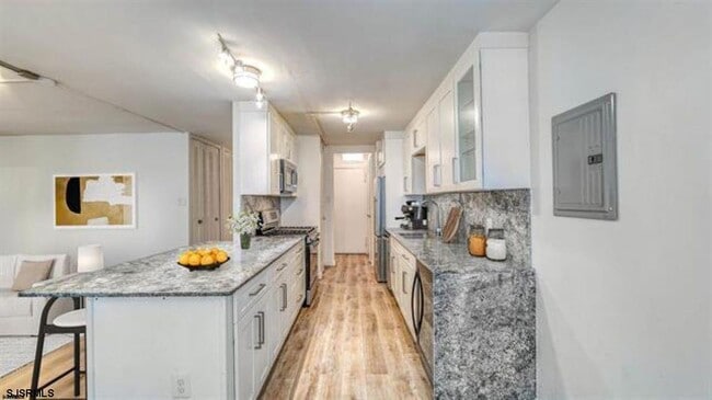 Photo - 101 S Plaza Pl Unit 1412
