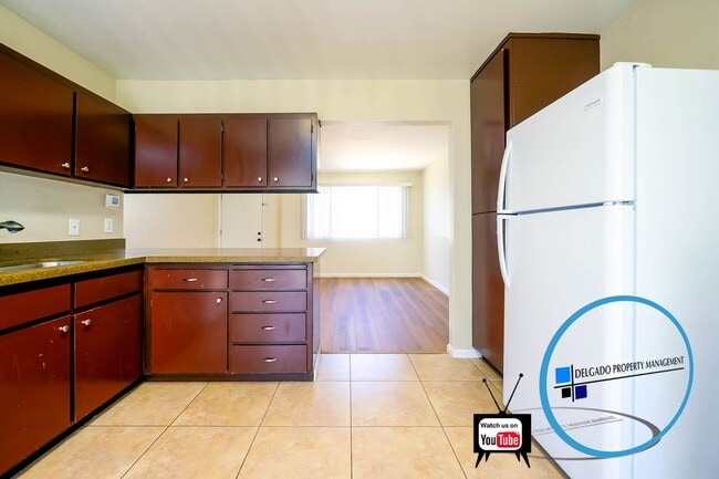 Photo - 1426 E 4th St
