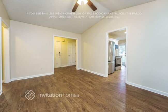 Photo - 317 Dreamland Ct