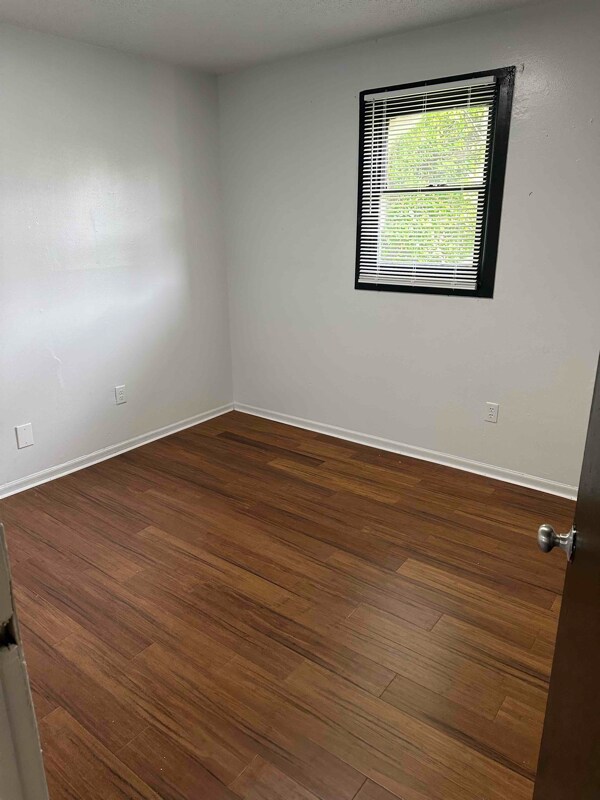 Photo - 708 W Raleigh Ave House