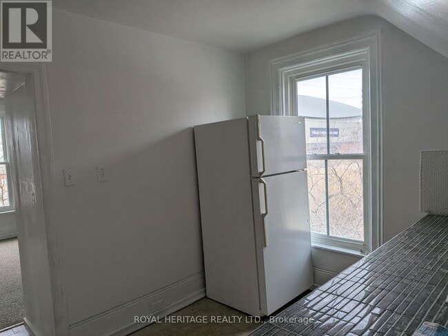 Photo - 75 Charles St Unité 1