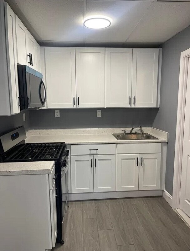 Photo - 6401 Saybrook Ave