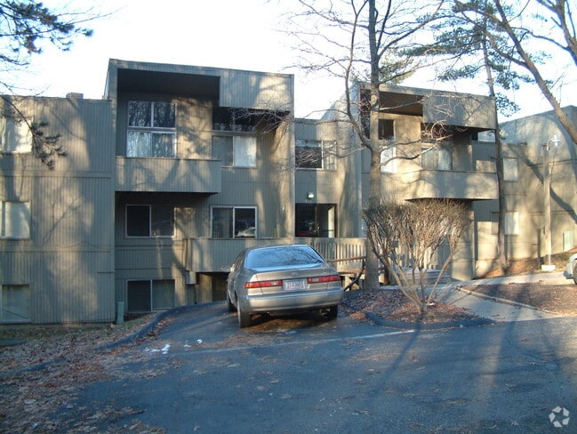 Chimney Hill Apartments - Chimney Hill Apartments