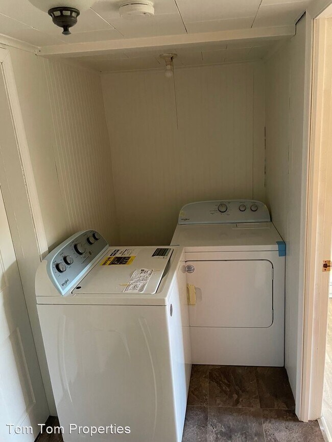 Photo - 4 br, 1.5 bath House - 23728 Route 333,