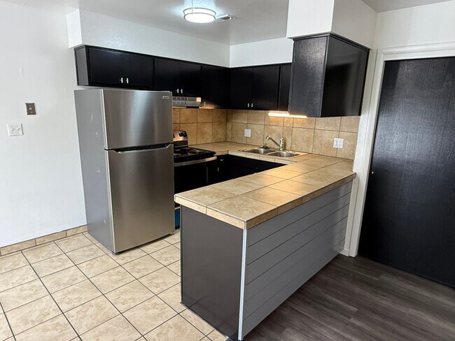 4564 Harrison Blvd Unit 1