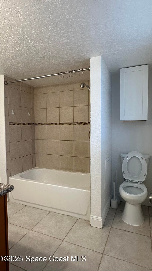 Photo - 1170 S Patrick Dr Unidad 27