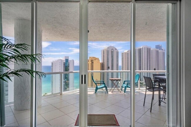 Photo - 16400 Collins Ave