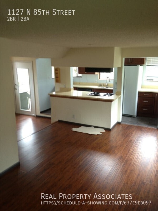 Building Photo - 1127 N 85th St Rental