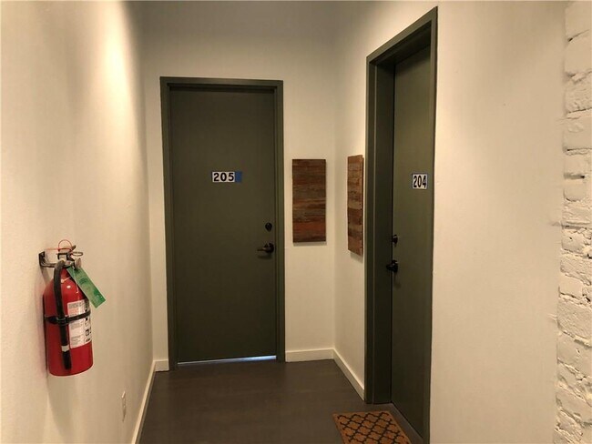 Photo - 102 E 2nd St Unit 205