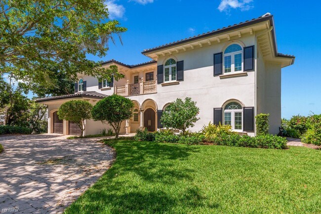 Photo - 4 br, 3.5 bath House - 8 Saint Lucie Ct