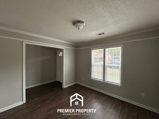 Photo - 4061 Keynon Dr