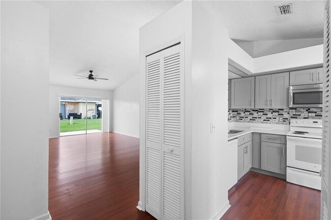 Photo - 3125 Sandy Shore Ln