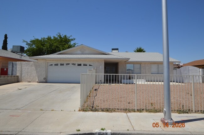Building Photo - 608 Anatolia Ln