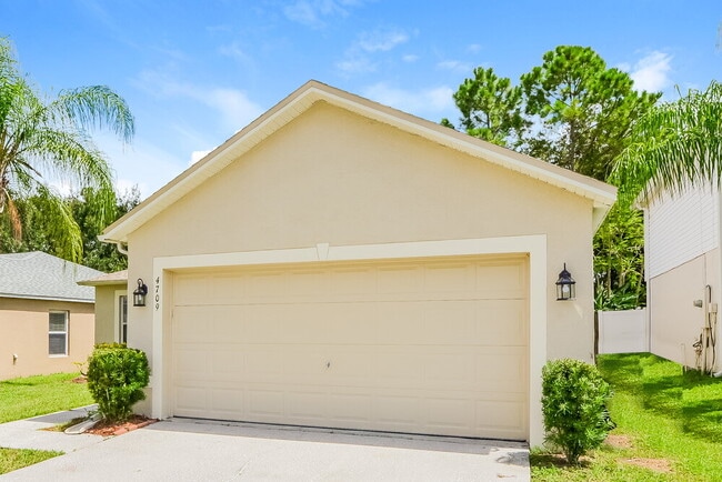 Building Photo - 4709 Fiske Cir Rental