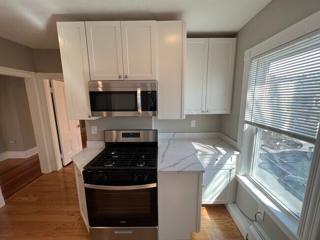 Photo - 2 Gilson Ter Unit 3