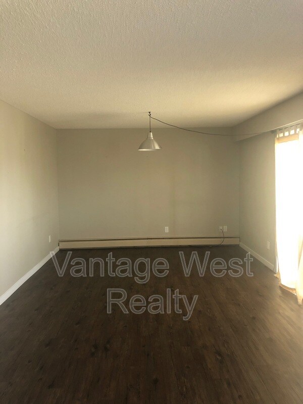 Photo - 235 Husch Rd