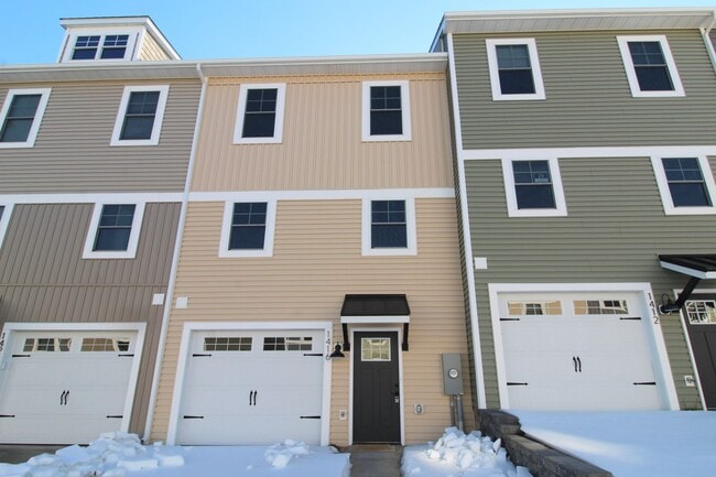 Building Photo - Brand New Luxury 4-Bedroom Townhome with a garage at The Townes at Congers Creek – Phase 3