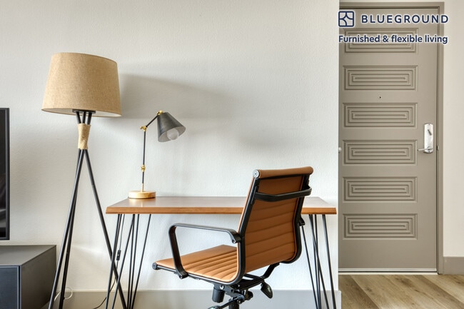 Photo - 5100 Wilshire Blvd Unit FL4-ID476