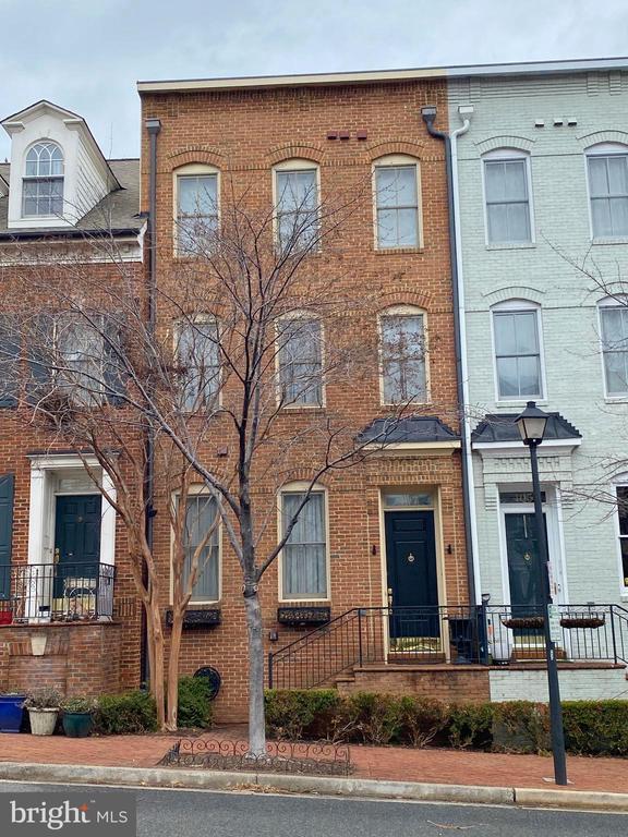 Photo - 407 Oronoco St Townhome