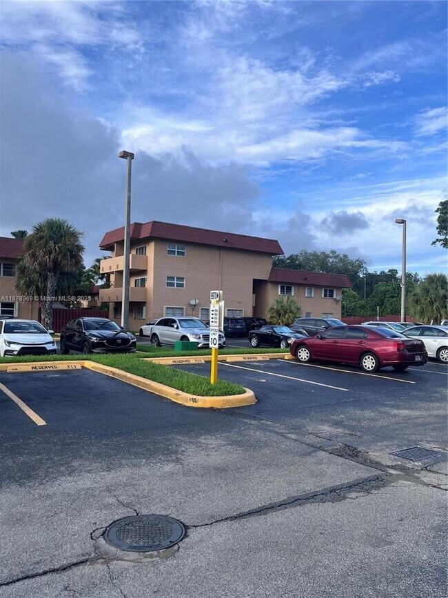Photo - 9970 SW 88th St Unit 903-9