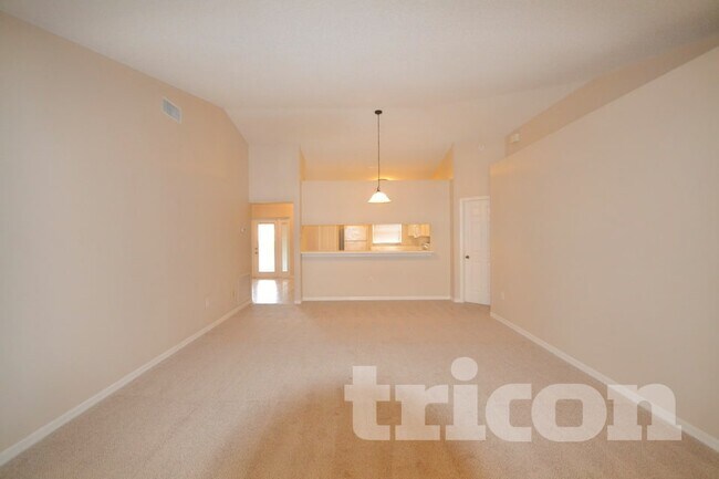 Photo - 1817 Landside Dr