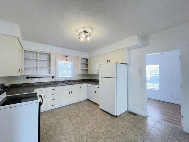 Photo - Updated 2 bedroom home