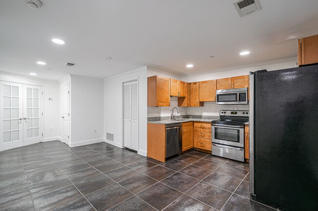 Photo - 1203 Delafield Pl NW