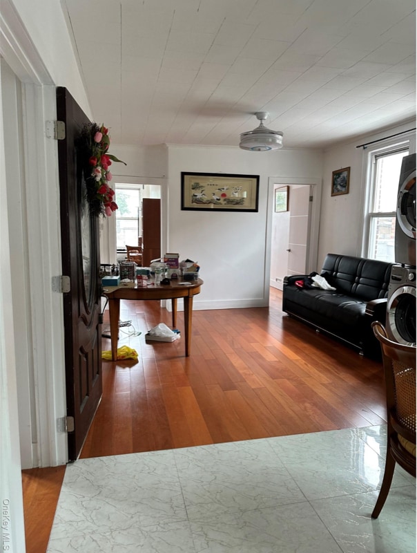 Building Photo - 77-02 164th St Rental