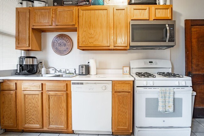 Photo - 354 E 19th Ave Unit 358