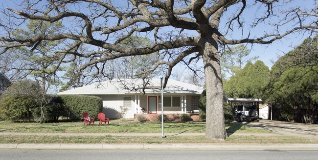 Photo - 2425 N Locust St House