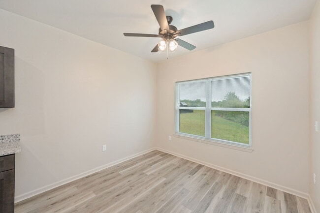 Platform Dothan