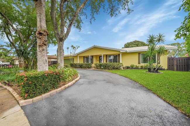 Photo - 1480 SW 66th Terrace