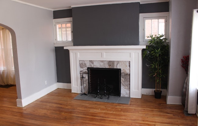 Photo - Perfect, first floor two bedroom flat grea...