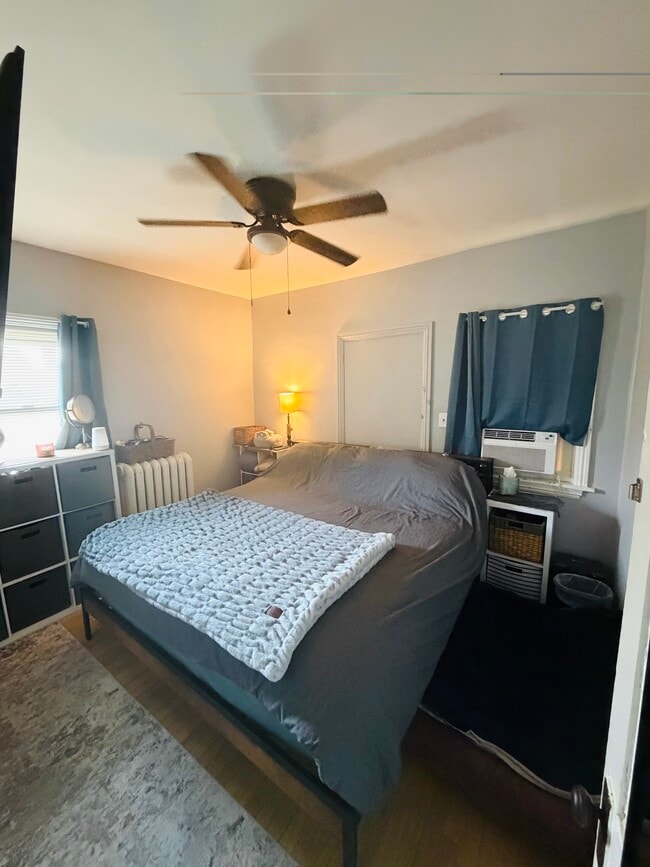 Primary Bedroom - 4840 Horseshoe Pike Unit 11