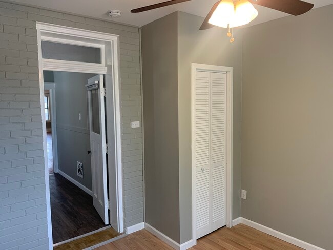 Photo - 4922 Holly Hills Ave Townhome