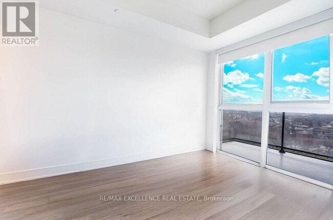 Photo - 50 George Butchart Dr Unit 922